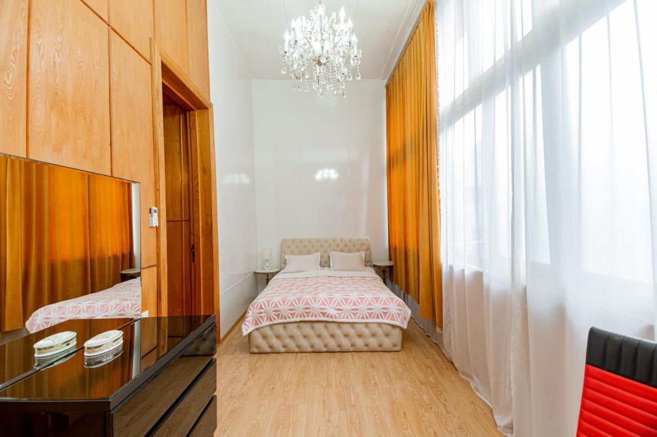 Town Center Rustaveli Aparthotel Tbilisi Exterior foto